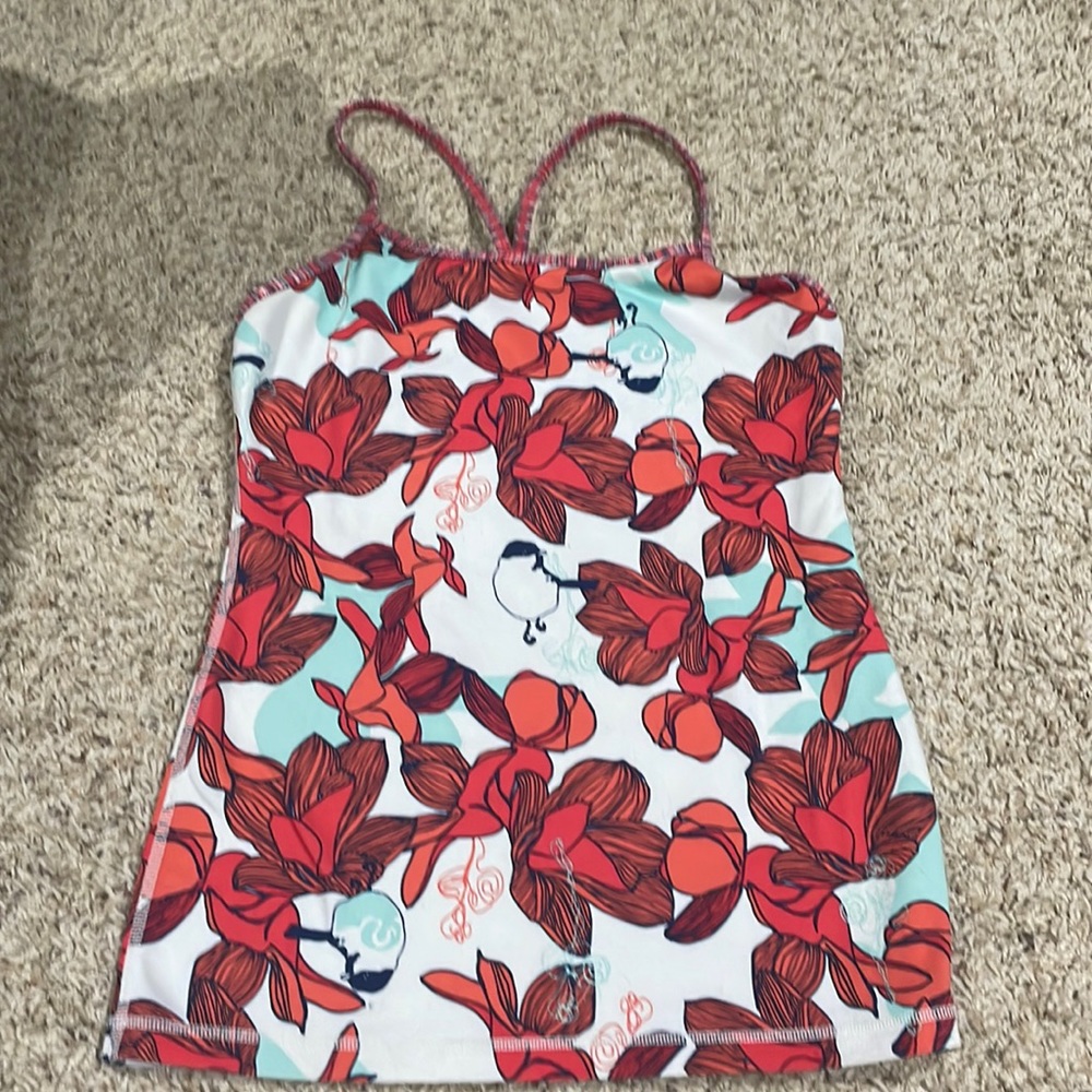 Lululemon Power Y tank